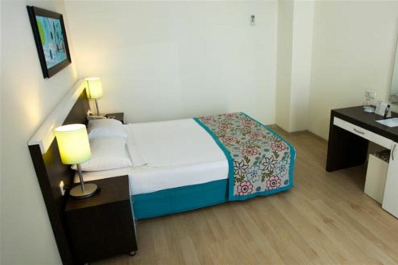 Dosi Hotel